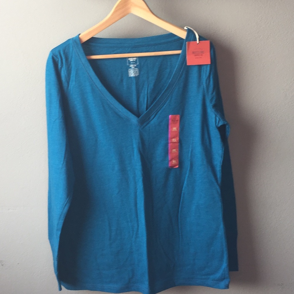 NWT Blue V-neck Long Sleeve Shirt Size XXL